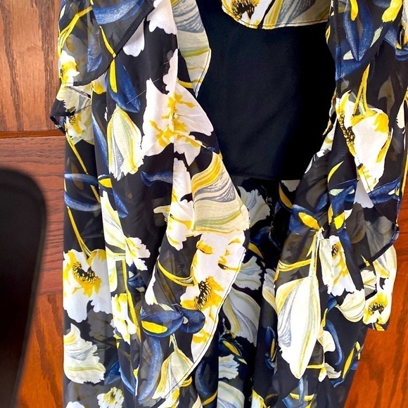 INC International Concepts black floral dress. Size 4 - Picture 3 of 10